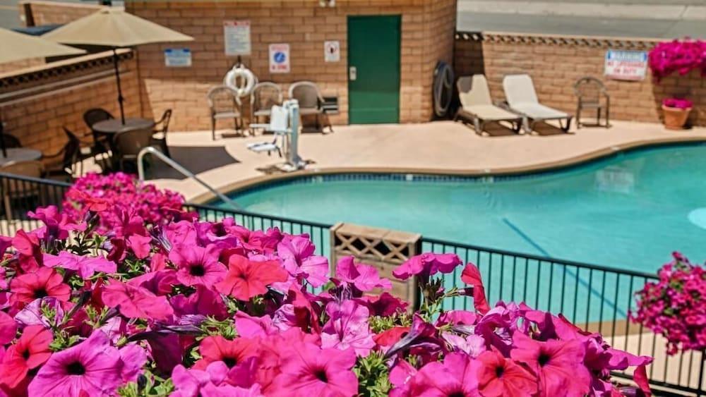 Trailside Inn Alturas Εξωτερικό φωτογραφία
